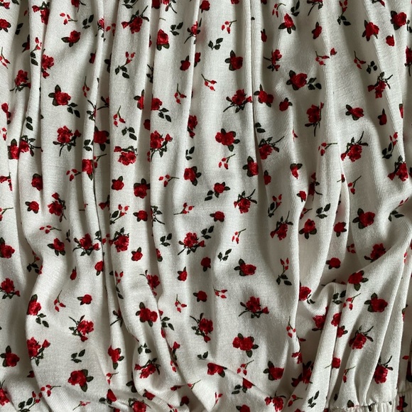 Floral Print crop top - Picture 3 of 3